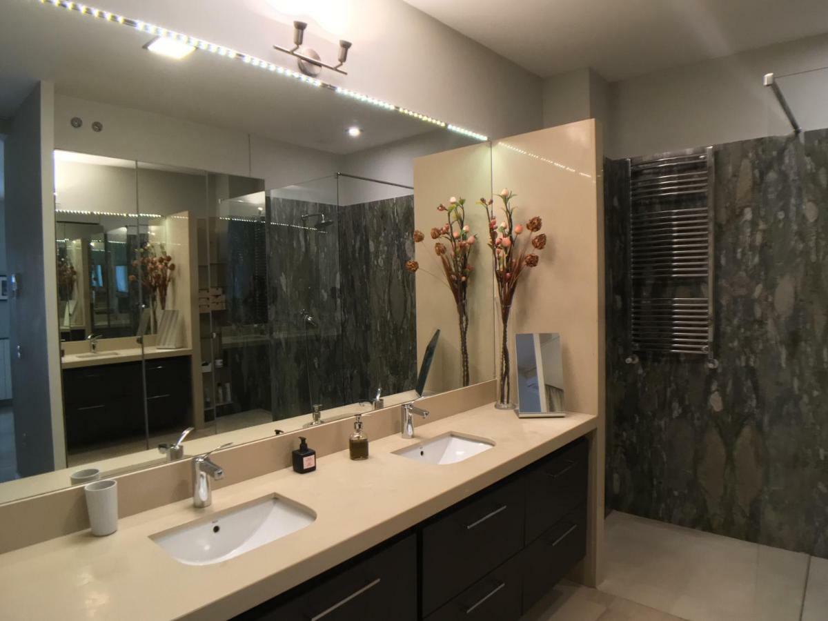 סביליה Guest House Europa 12 מראה חיצוני תמונה
